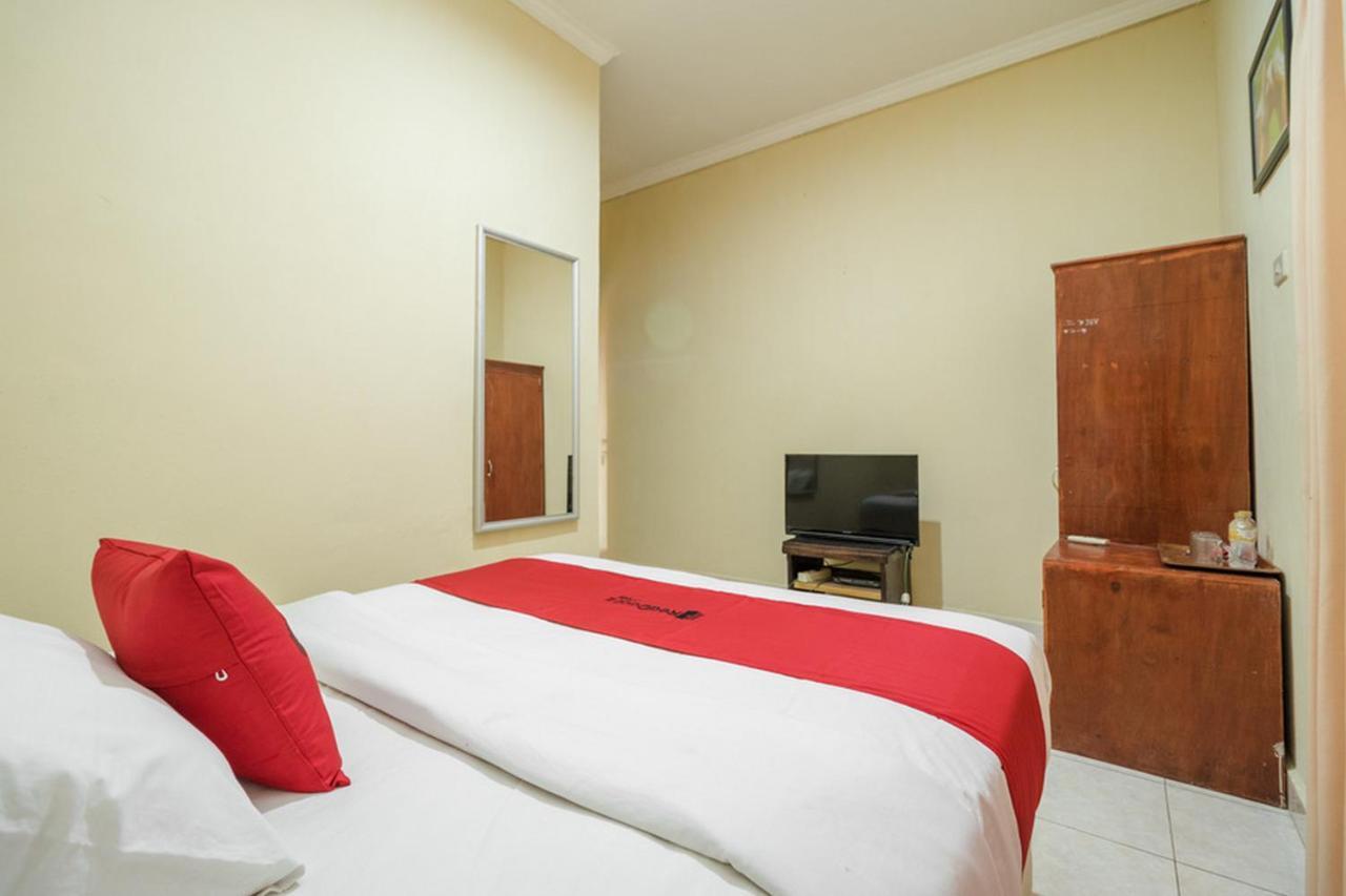 Reddoorz @ Jalan Lintas Sumatera Lahat Exterior photo