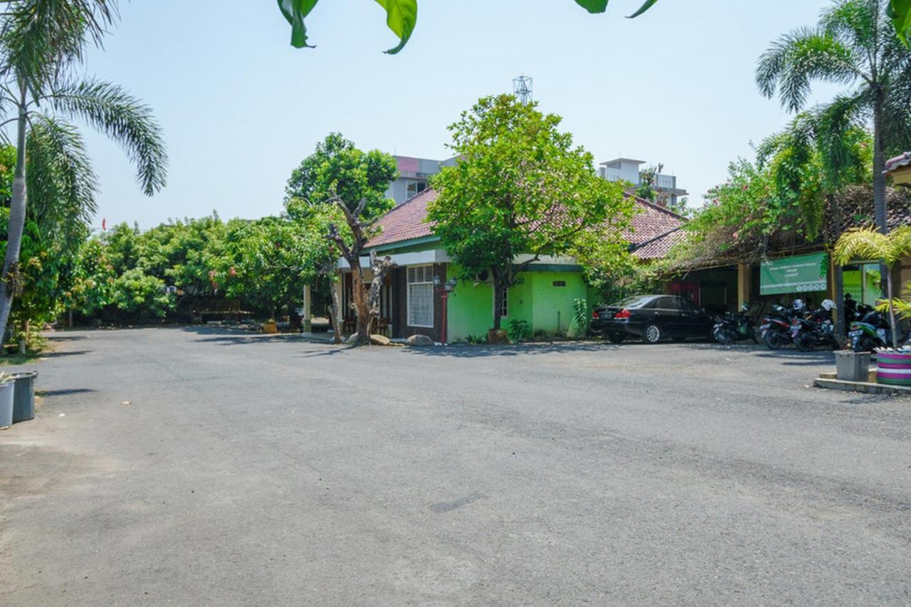 Reddoorz @ Jalan Lintas Sumatera Lahat Exterior photo